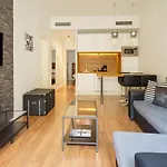 Minimal Rooms By Ele Apartments